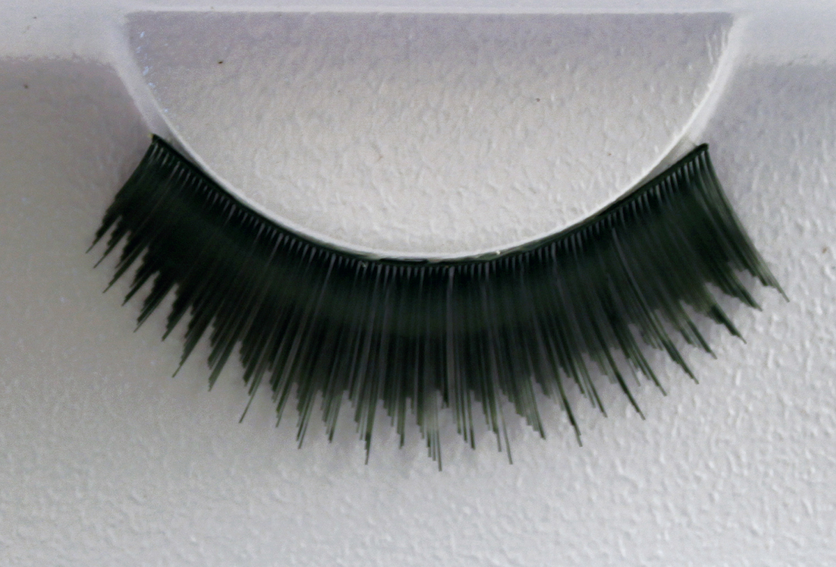 Wimpern, Schwarz